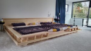 Familienbett Montessori 300x200 – Modell LUGANO mit Rausfallschutz – Titelbild