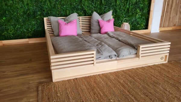 montessori bett 160x200 mit abnehmbarem rausfallschutz aus holz