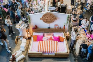 Familybed Draufsicht – nachhaltiges Familienbett aus massivem Holz von Handgemacht & 1zigartig